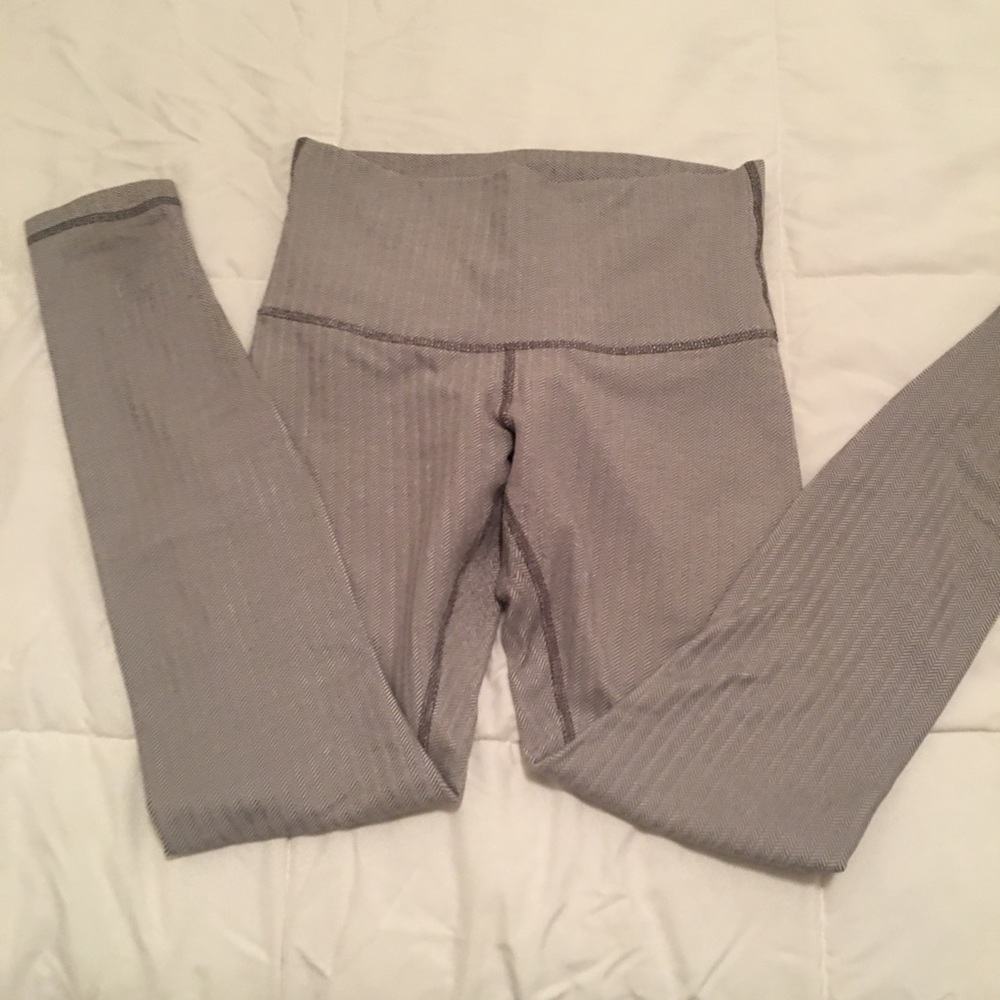 Lululemon Wunder Under Leggings